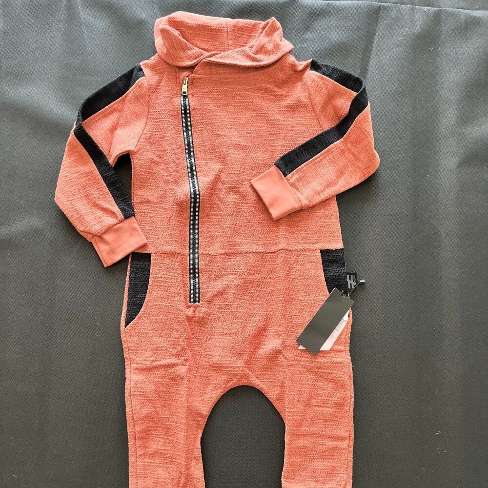 Moi Noi one-piece Romper size 5Y NWT